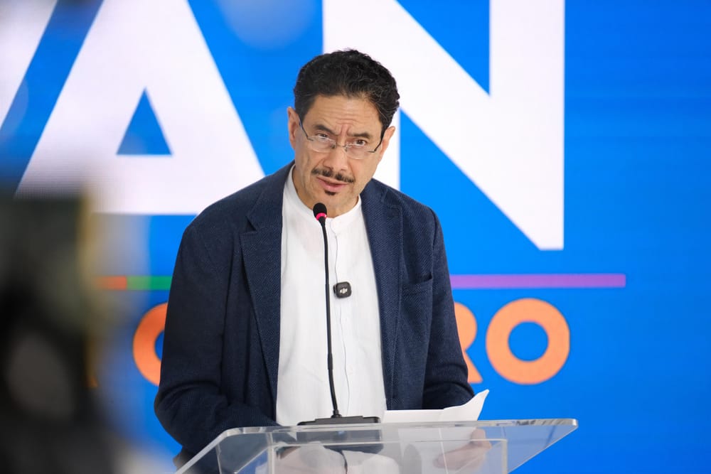 Iván Cepeda insinúa que Abelardo De La Espriella es agente encubierto de la CIA en Colombia imagen de la publicación