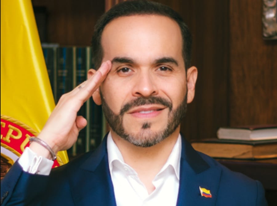 Santander buscará asegurar respaldo nacional con Abelardo De La Espriella este martes 14 de julio en Bucaramanga imagen de la publicación