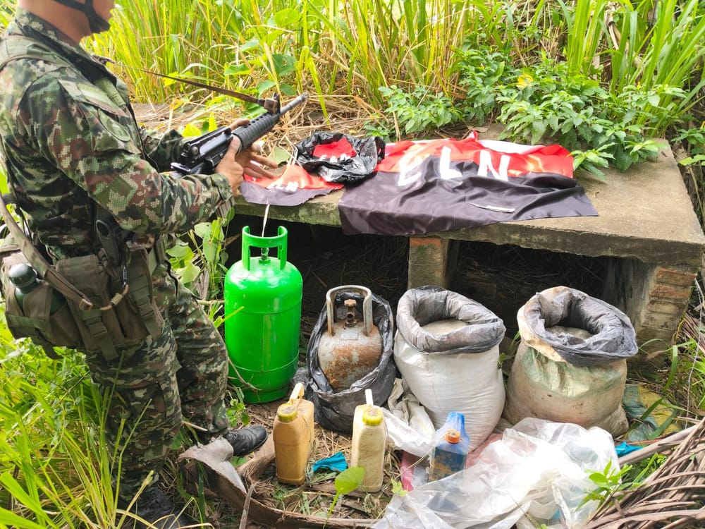 Caleta de explosivos del ELN fue descubierta y destruida por las autoridades imagen de la publicación