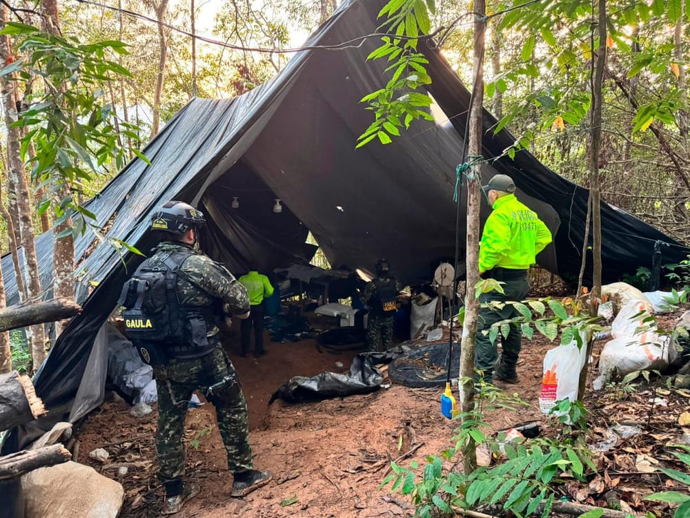 Ejército les tumbó la 'cocina' a dos grupos criminales imagen de la publicación