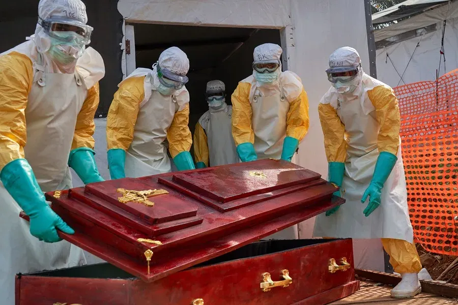 Más de 1.000 personas han muerto por brote de ébola en África imagen de la publicación