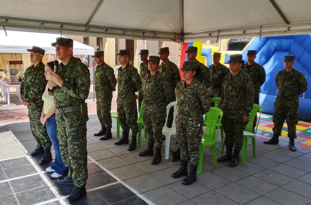 Jornada de apoyo del Ejercito Nacional en Lebrija imagen de la publicación
