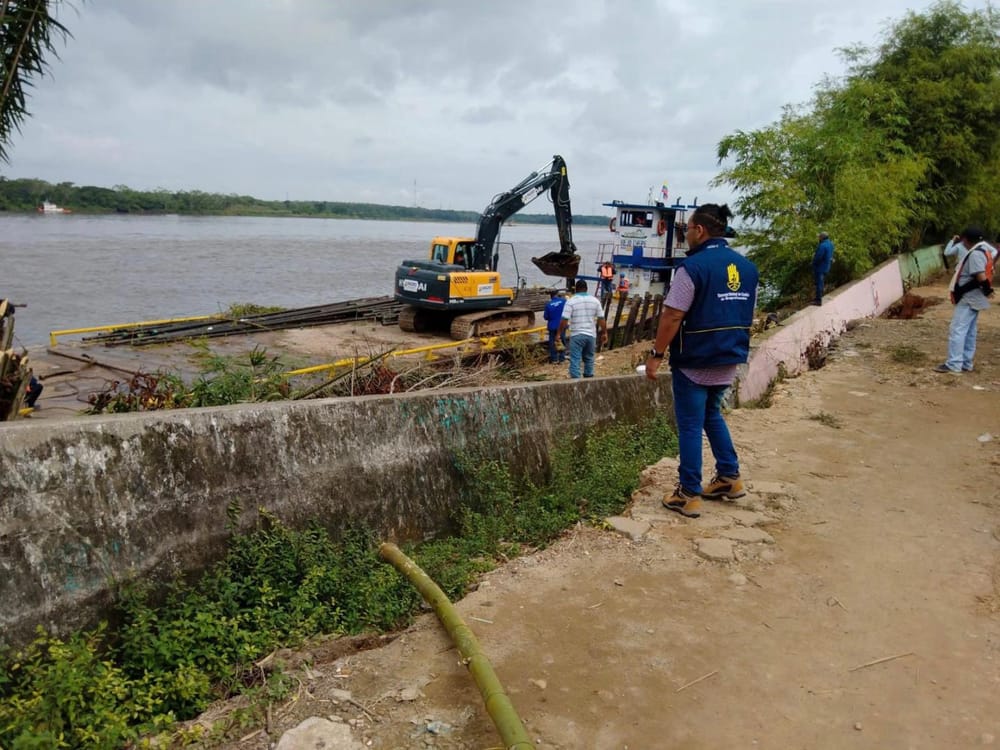 Colapso de muralla en Puerto Wilches obliga a evacuar siete familias y activa calamidad pública imagen de la publicación