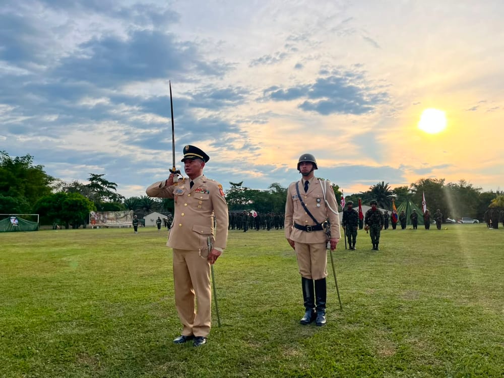 El Coronel Jeisson Alvarado Millán Comandante al mando en Cimitarra imagen de la publicación