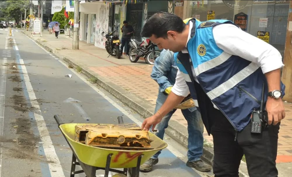 Demolición de las ciclorrutas para poner orden en la ciudad imagen de la publicación