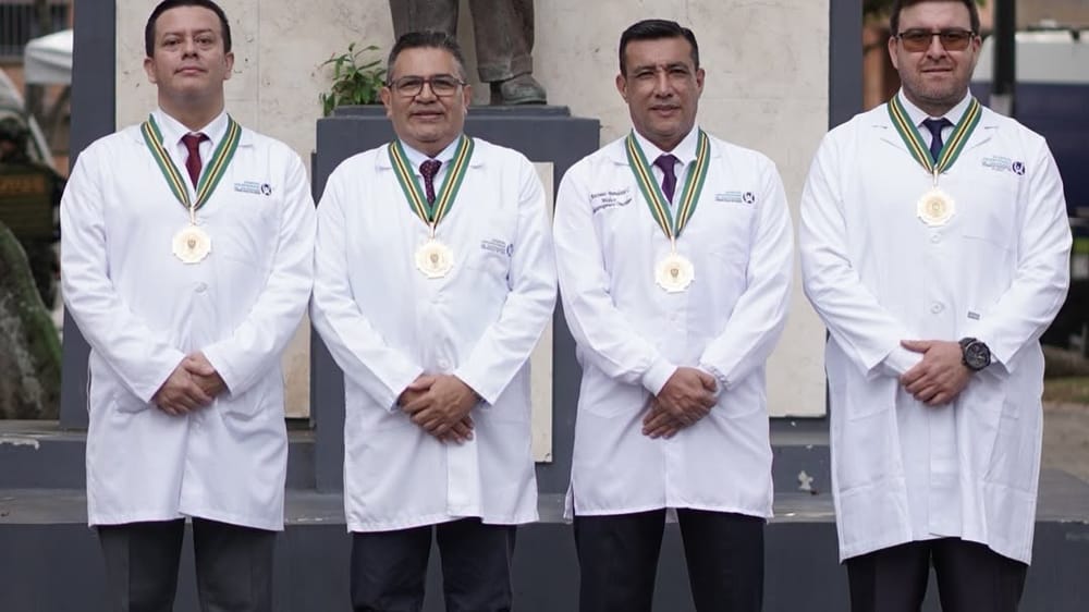 Condecoración Ciudadano Meritorio Gran Cruz imagen de la publicación
