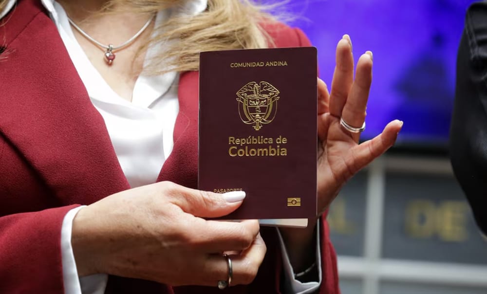 Timadores ahora se metieron  con los pasaportes y sus trámites imagen de la publicación