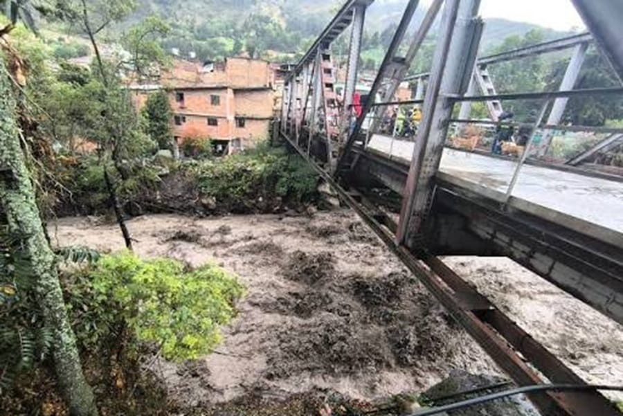 Panorama crítico en varios municipios de Santander por fuertes lluvias imagen de la publicación