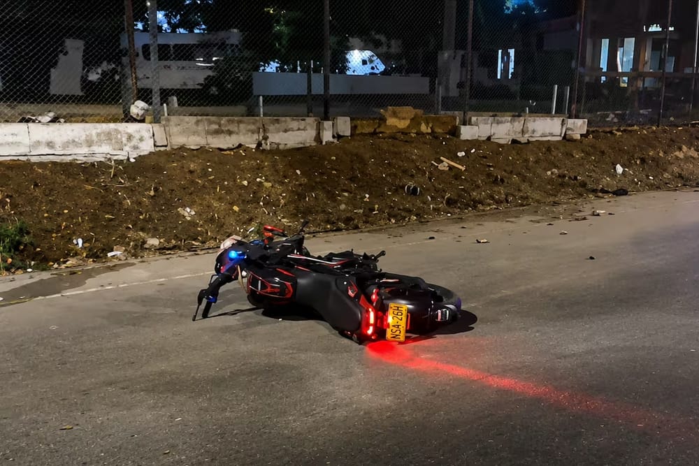 Trágico accidente en la autopista a Piedecuesta: dos primos murieron tras chocar contra el separador imagen de la publicación