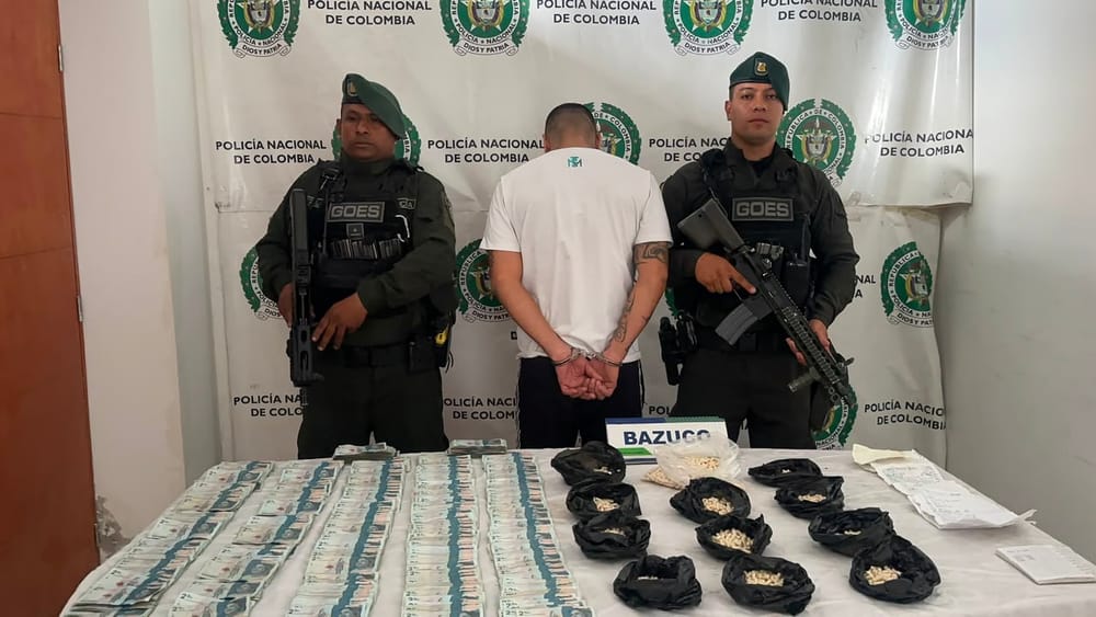 Golpe al microtráfico y al porte ilegal de armas en el Área Metropolitana de Bucaramanga imagen de la publicación