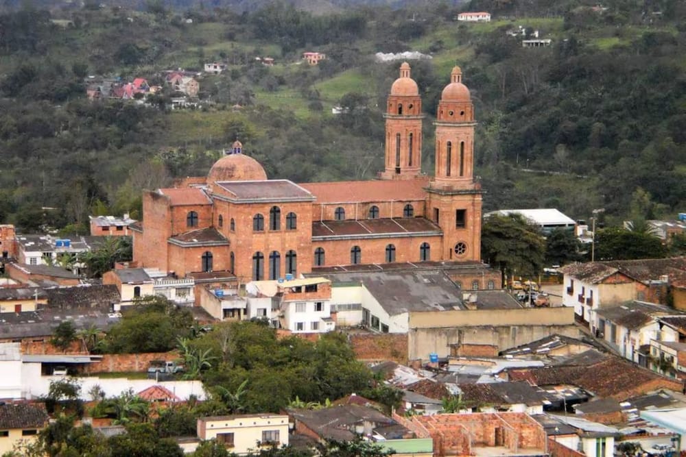 Crimen no quedó impune: así cayeron dos presuntos responsables del crimen que sacudió a zona rural de Santander imagen de la publicación