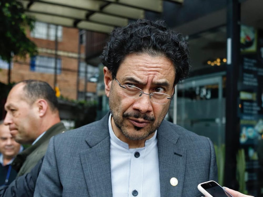 Así respondió Iván Cepeda a los señalamientos de ser militante de grupos guerrilleros ¿Usted lo apoya? imagen de la publicación