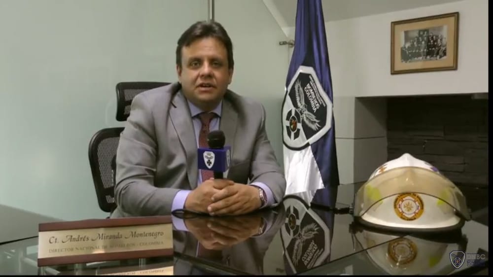 Candidato a dirigir Bomberos de Colombia enfrenta investigación fiscal por presunto detrimento de $115 millones imagen de la publicación