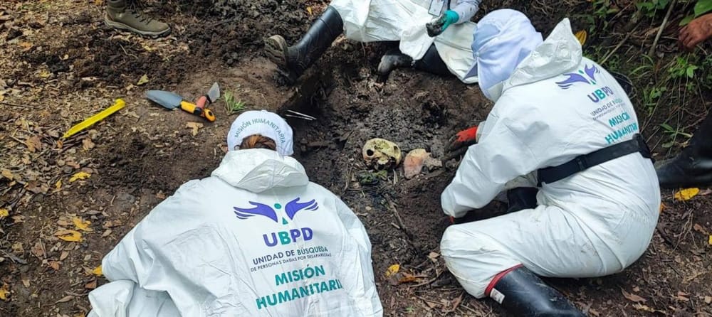 Recuperan cinco cuerpos de personas desaparecidas en zona rural de sur de Bolívar imagen de la publicación