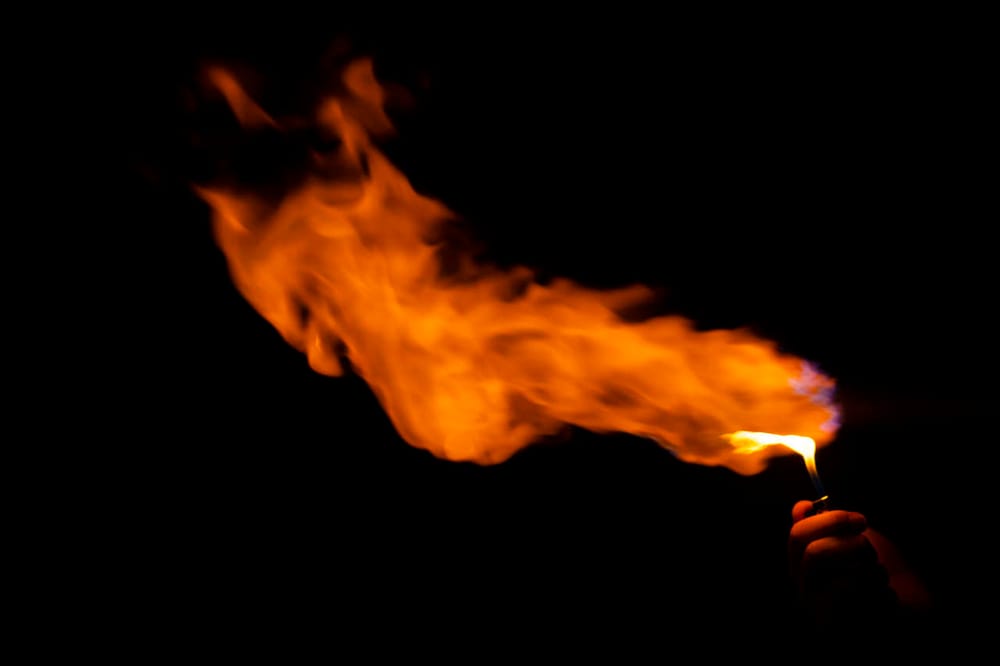 Fuego consumió una curtiembre en Bucaramanga y dejó pérdidas por $110 millones imagen de la publicación