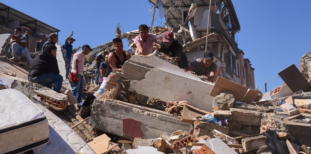 252 muertos por el terremoto  y 20.557 viviendas destruidas imagen de la publicación