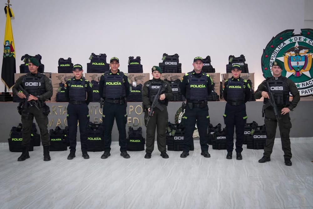 Entregada dotación de protección corporal a la Policía en Barrancabermeja imagen de la publicación
