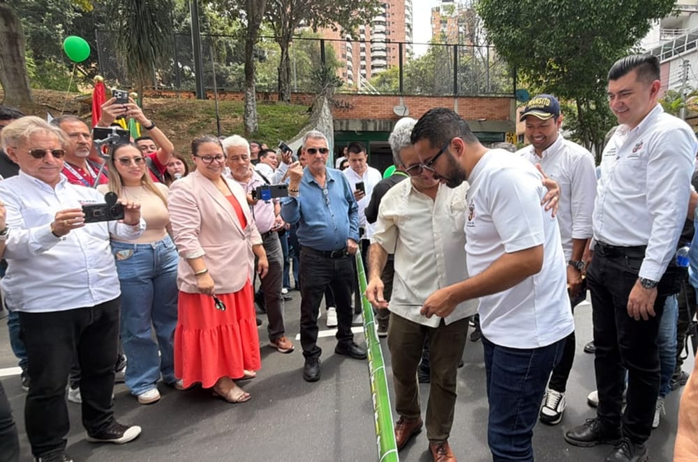 Entrega simbólica de nuevas vías sin ciclorrutas en Bucaramanga imagen de la publicación