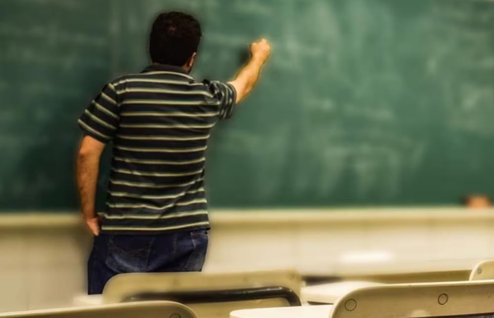 Educación del Área Metropolitana cimentada en cifras contradictorias imagen de la publicación