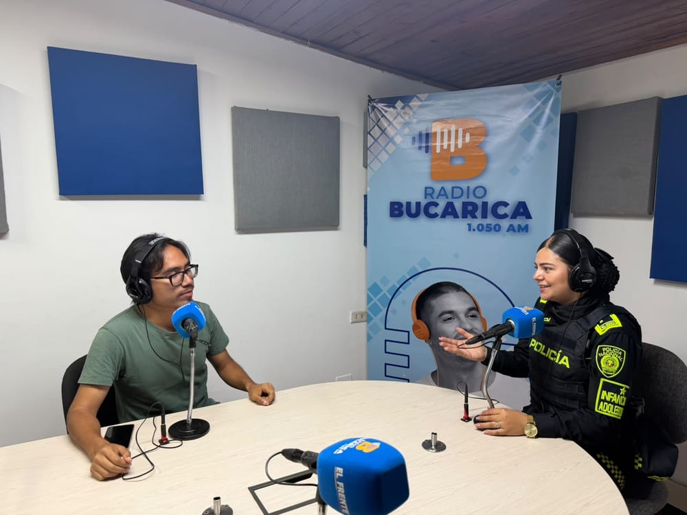 Policía alerta a padres por riesgos que enfrentan estudiantes a la salida de los colegios en Bucaramanga imagen de la publicación