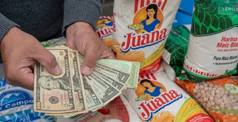 Uno de cada tres hogares venezolanos destina más de la mitad de su presupuesto a la comida imagen de la publicación
