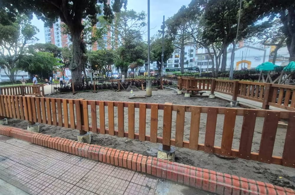 Parque Bolívar con zona exclusiva para las mascotas en Bucaramanga imagen de la publicación