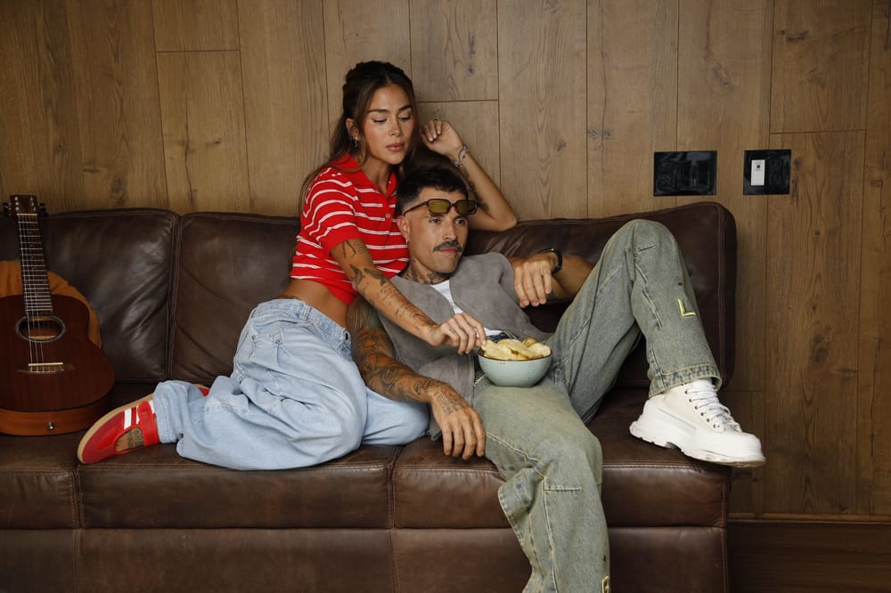 Mike Bahía y Greeicy estrenan faceta empresarial con SITAKU imagen de la publicación