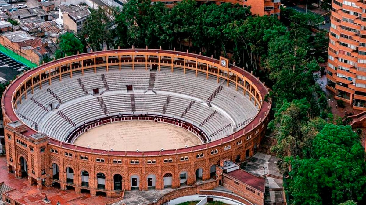 Petro sancionó ley que prohíbe las corridas de toros en Colombia