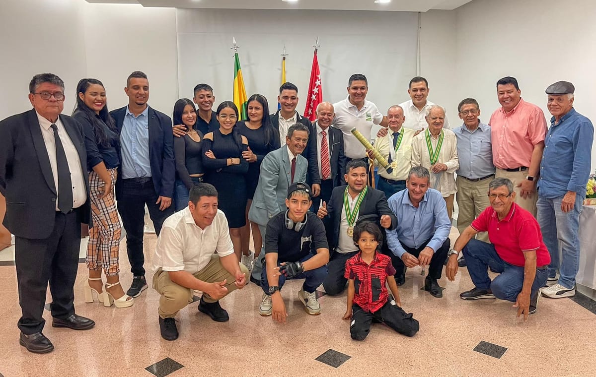 Gobernación de Santander exalta labor en Día del Fotógrafo y Camarógrafo