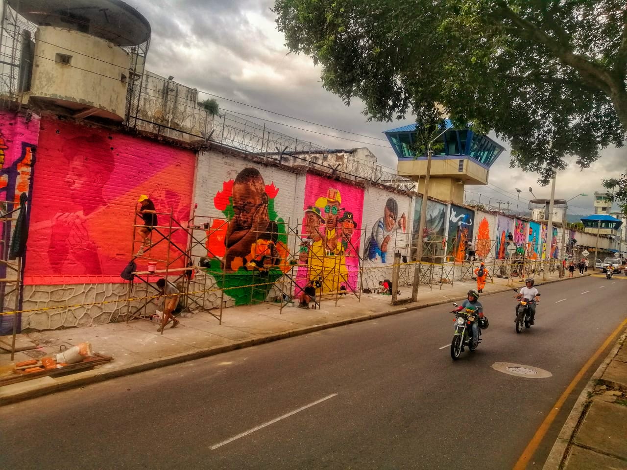 La mal llamada calle de la muerte ahora es vida y color imagen de la publicación