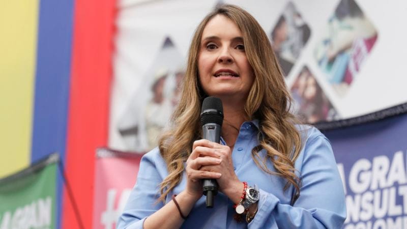 “Yo recibo a los partidos pero no recibo a los corruptos”: ¿Le podemos creer a Paloma Valencia? imagen de la publicación