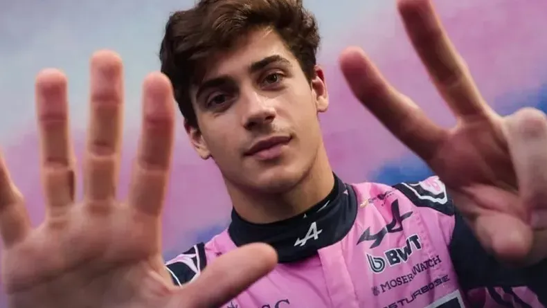 Franco Colapinto terminó séptimo en el GP de Miami tras una carrera marcada por incidentes y estrategia imagen de la publicación