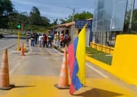 Manifestantes bloquean básculas en la ruta Curos–San Gil y Saboyá–Oiba imagen de la publicación