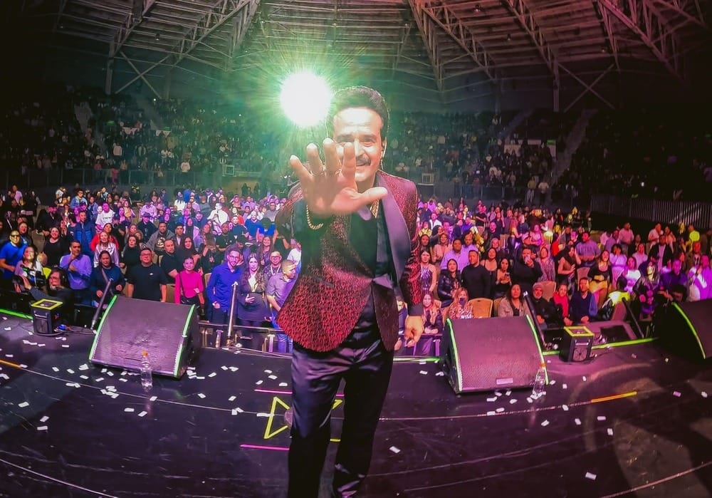 Salsero David Zahan logra apoteósico lleno en el Gran Arena Monticello