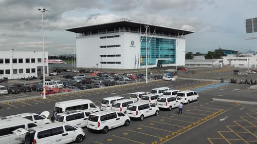 Crecen denuncias por presuntas irregularidades administrativas en la Aeronáutica Civil imagen de la publicación