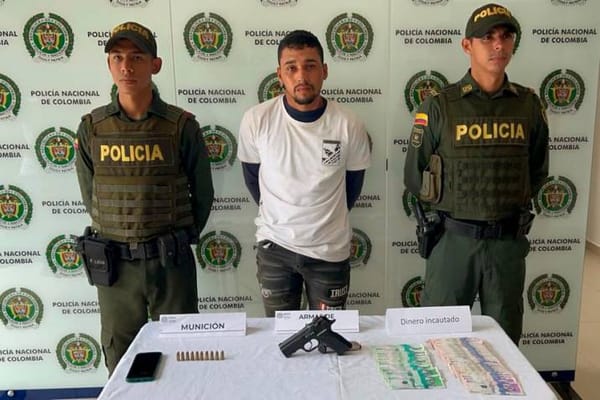 Armado y con millonario botín sorprendieron a un hombre