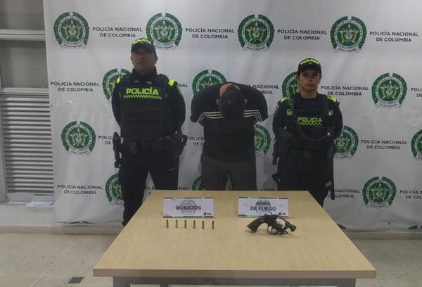 VIDEO : Su “Pasión” por el fútbol lo llevó  hasta la cárcel por andar armado