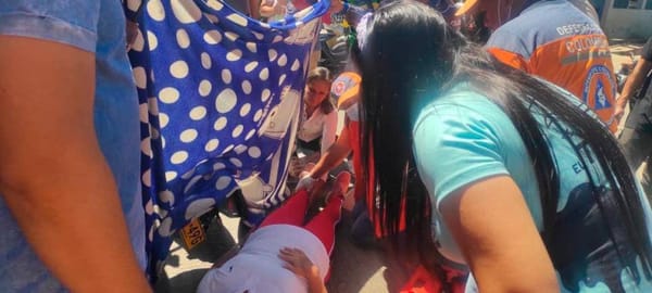 Por evitar protestas camionero arrolló a pareja de motorizados