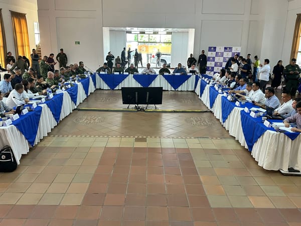Logros y compromisos del Secretario del Interior