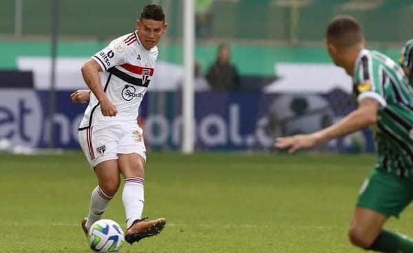 James no resolvió y le tocó quedarse en São Paulo