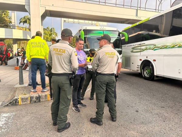 Autoridades refuerzan la seguridad en buses de turismo