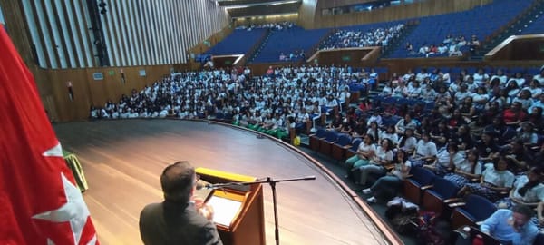 Científicas inspiran a estudiantes en evento por Día Internacional de la Mujer en la UIS