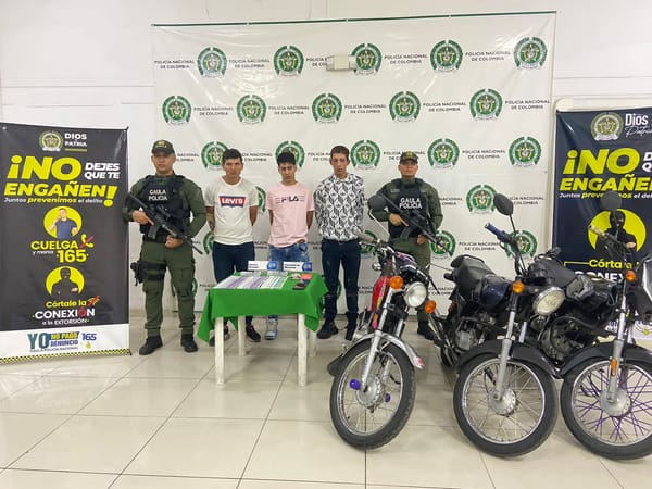 VIDEO. Extranjeros extorsionistas cayeron recién pagos en Bucaramanga