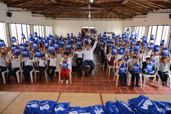 ESSA fortalece educación en Mogotes con actividades sociales