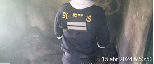 Incendio por poco acaba con tragedia en Los Santos