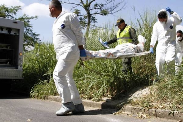 Río de Oro en Lebrija dejó al descubierto un cadáver