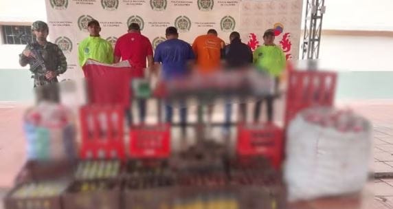 Con bebidas adulteradas sorprendieron millonario negocio en Santander