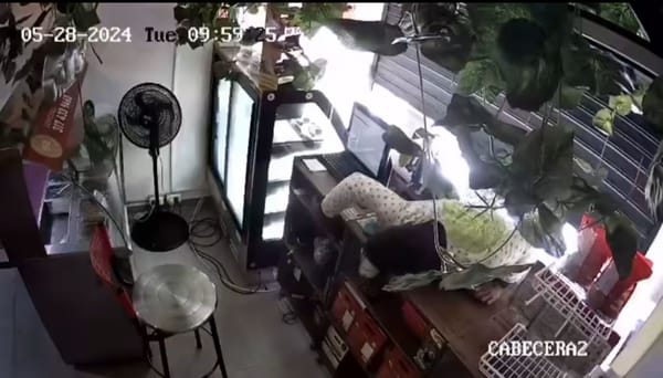 Criminal aprovechó descuido y se robó un celular en Cabecera