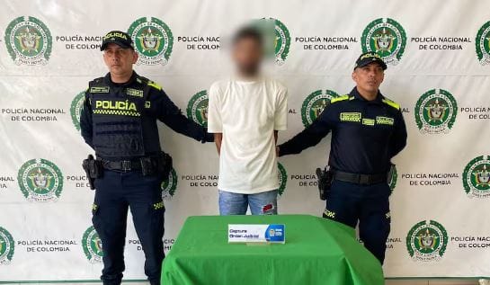 Se fue por un trámite a Migración Colombia y descubrieron que era un criminal