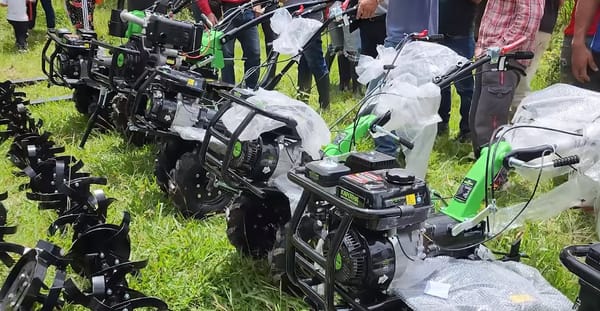 Campesinos de San Isidro reciben tecnología agrícola